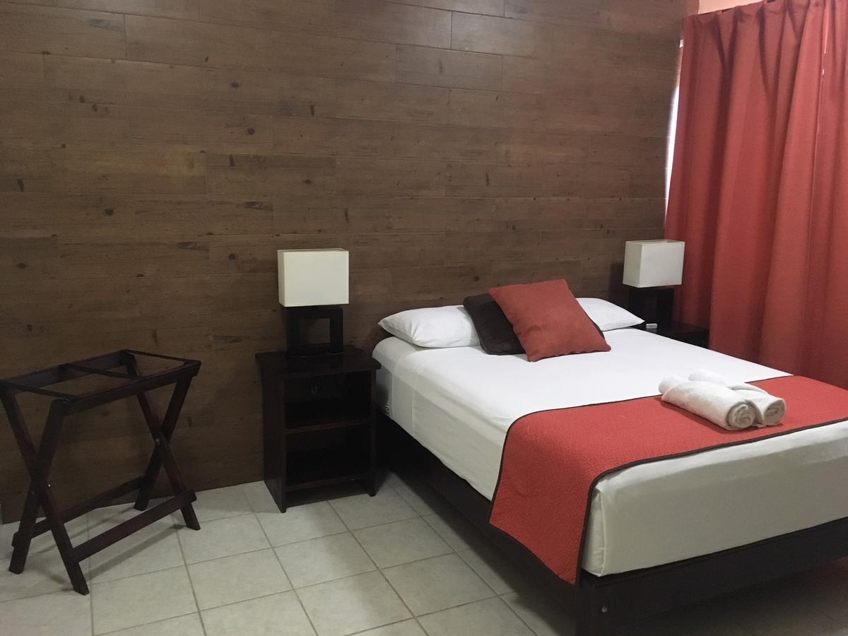Hotel Tuparenda Бакалар Экстерьер фото